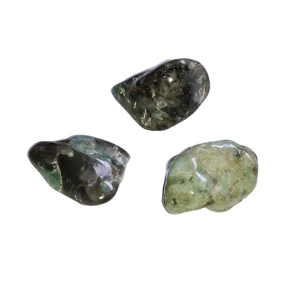 pierre-roulee-emeraude-01 pierre roulée émeraude