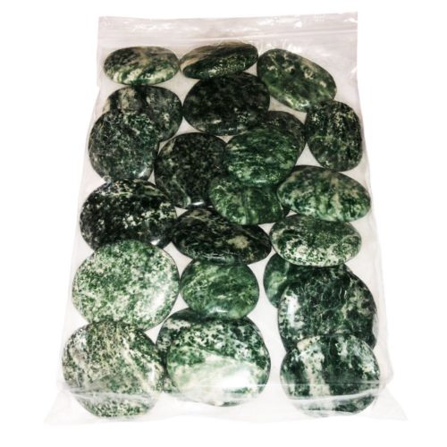 sachet pierres plates serpentine foncée