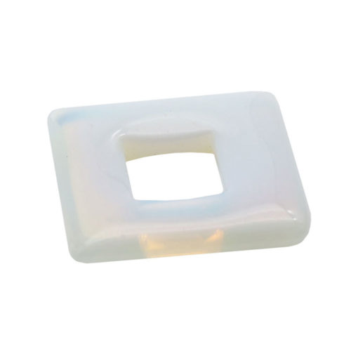 pendentif pi chinois ou donut opale synthétique carré