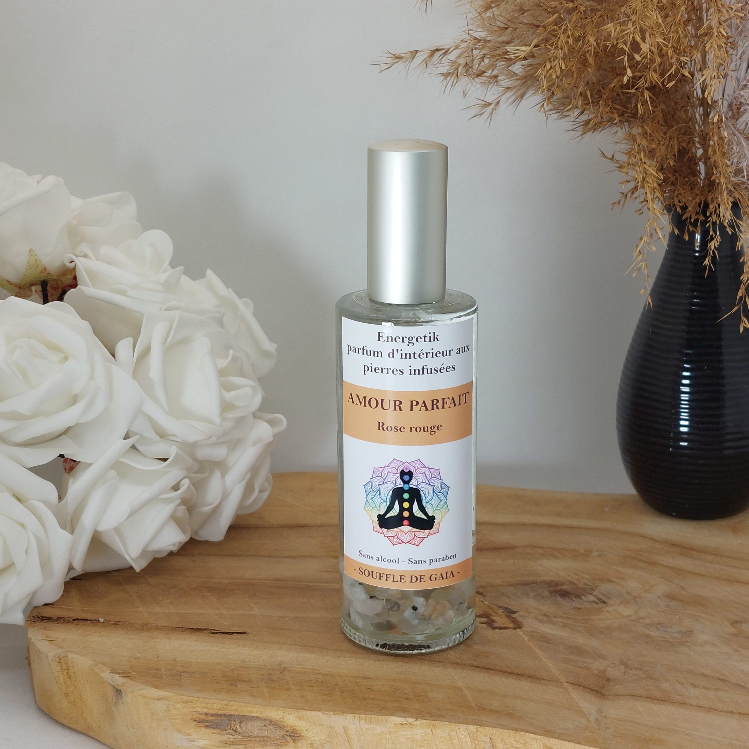 20240117_160433 1 parfum d'intérieur aux pierres amour parfait