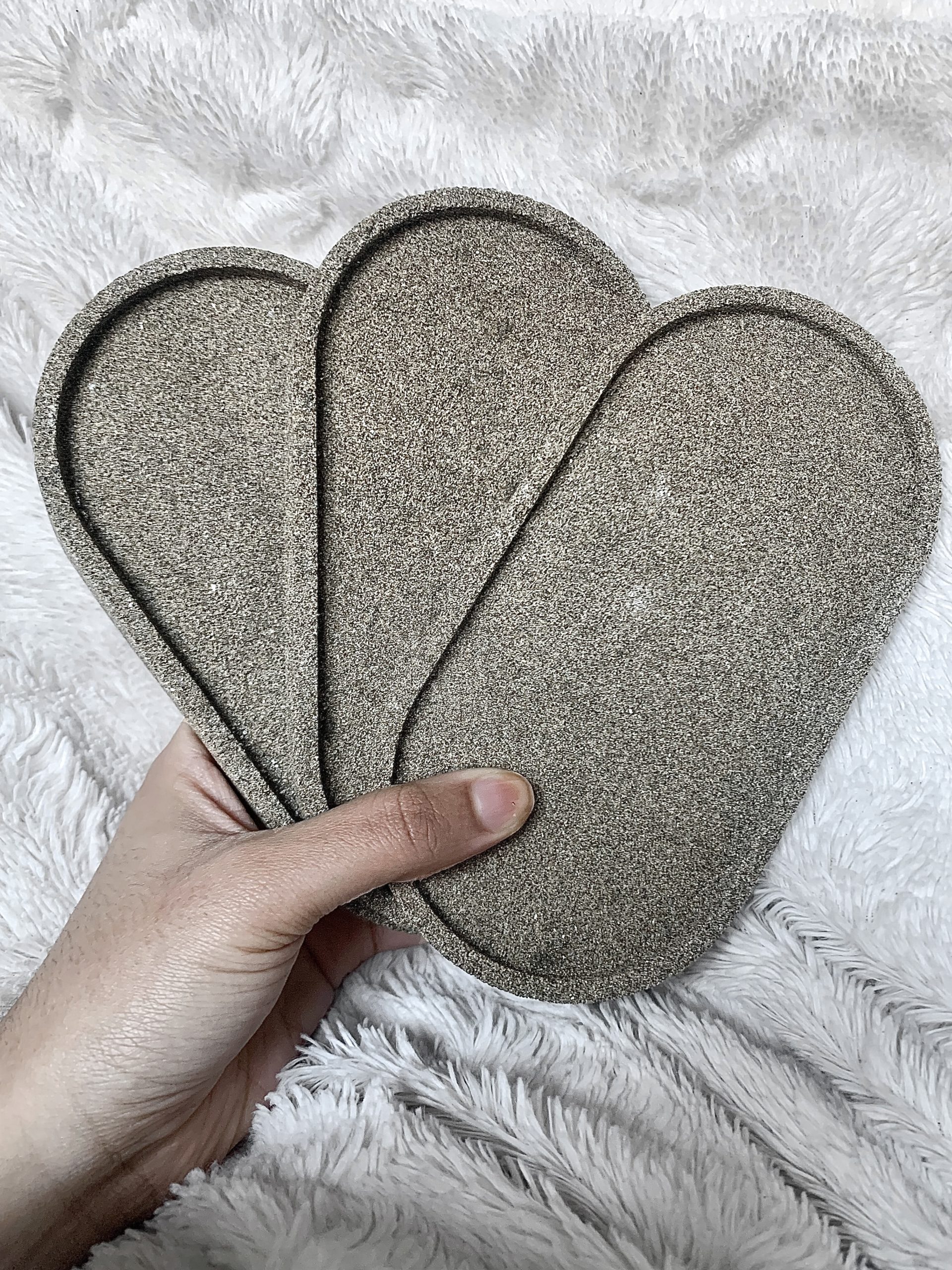 CC6A84FF-F139-4522-877D-7D792A4A8A49