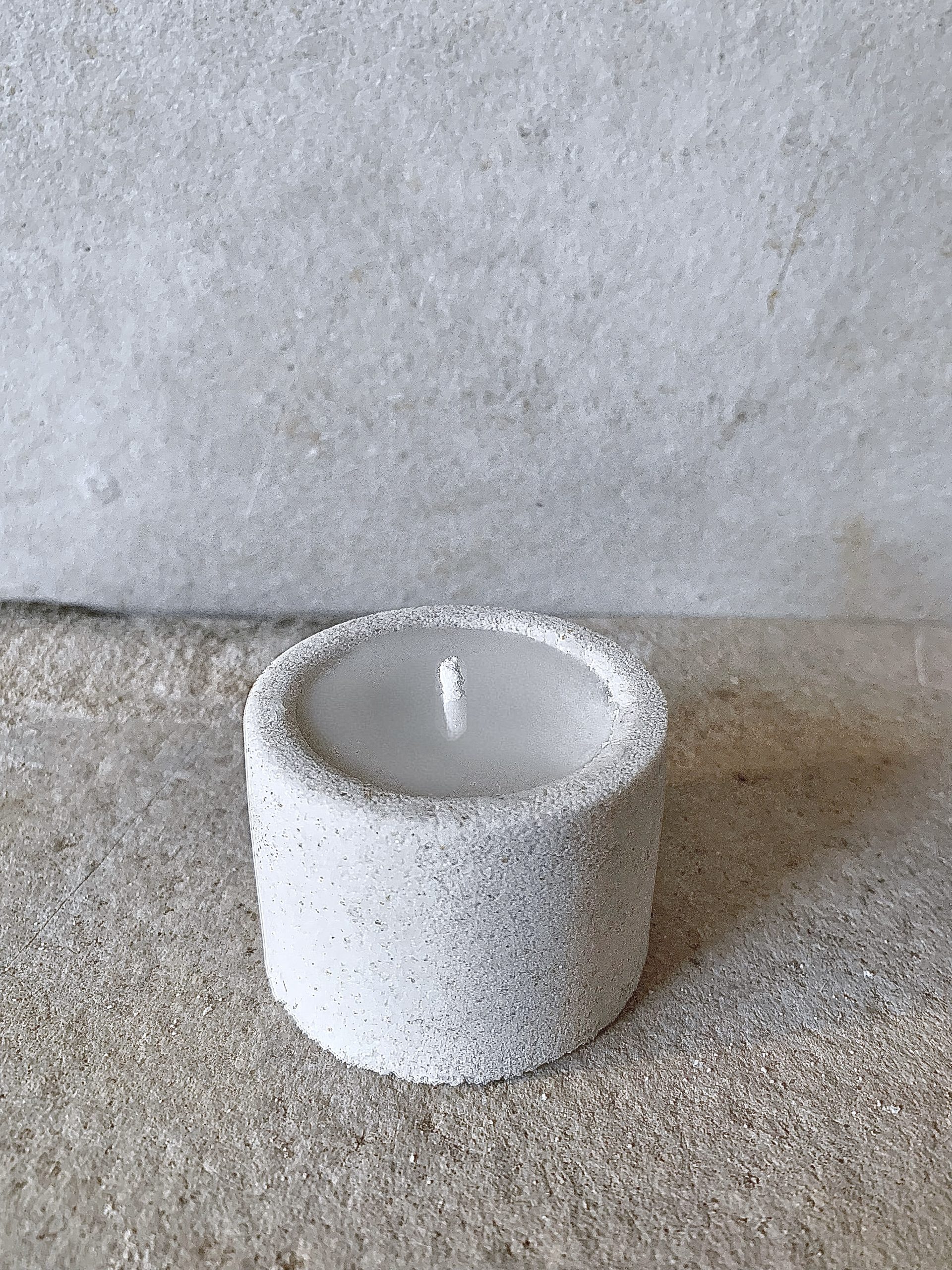 D0834E1A-282C-454B-AE2F-F2CE2A3B82AE