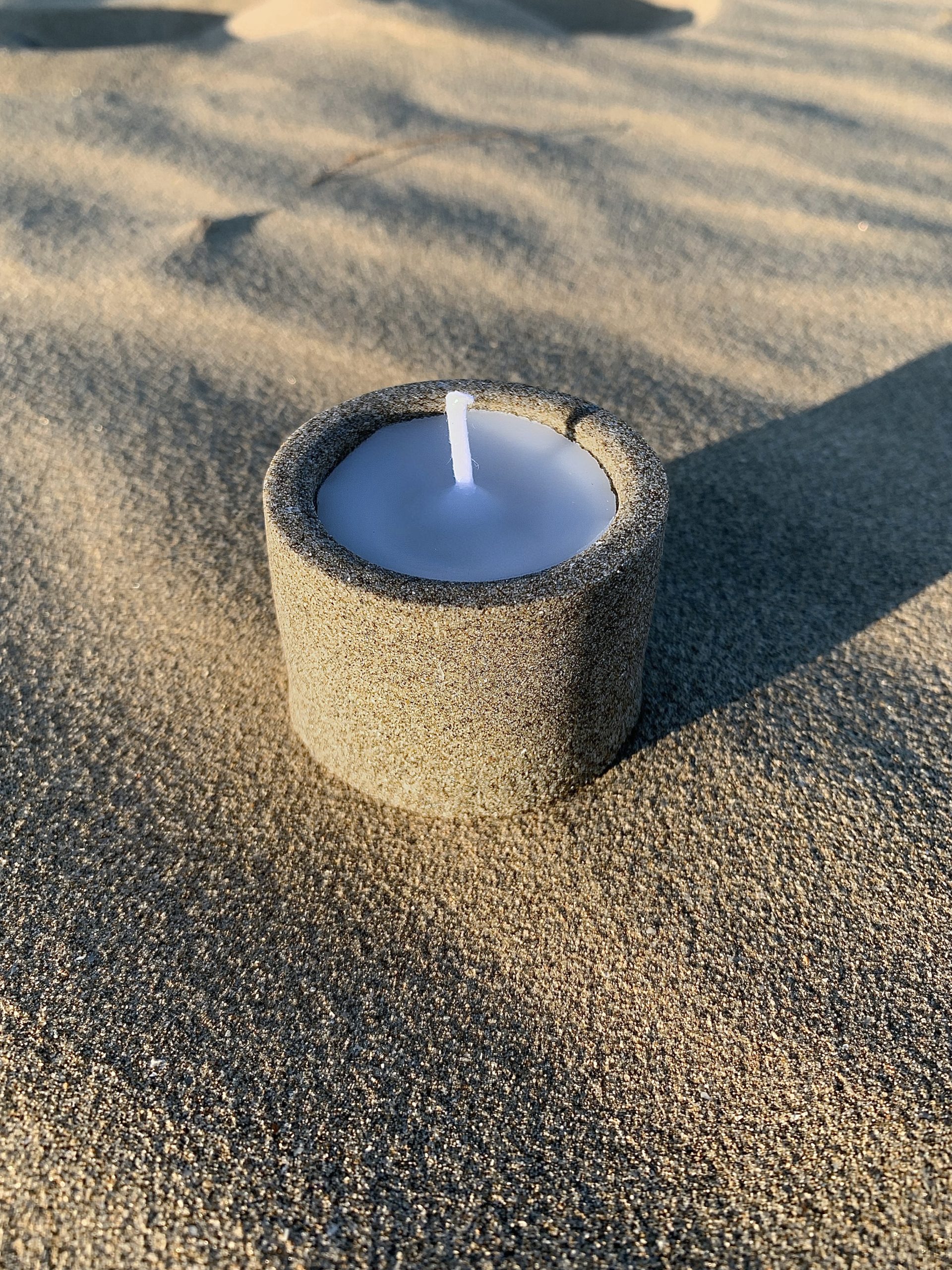 D8C512E1-187D-46BF-ADF8-0003B77704DB